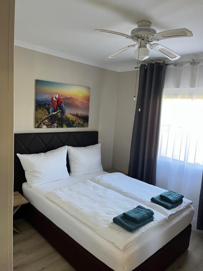 Appartement Villa-Celine Torrevieja Exterior photo