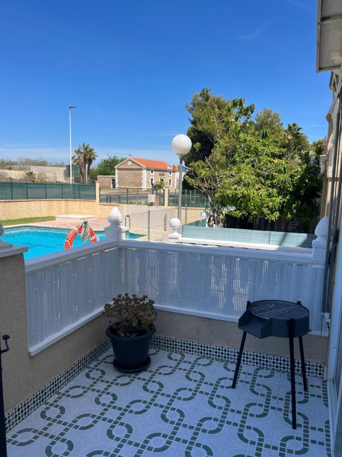 Appartement Villa-Celine Torrevieja Exterior photo